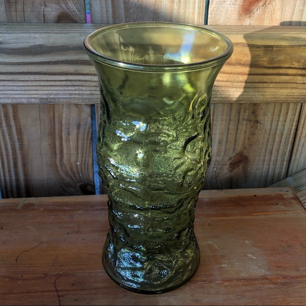 Vintage E.O. Brody Co. Avocado Green Textured Contoured Glass Vase 9 1/4”H